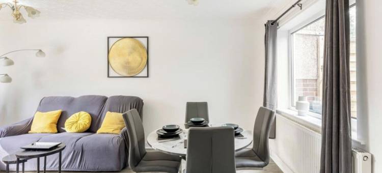 来布莱克本迷人的5居室房子里放松身心(3 Bed House - Sleeps 5 - Parking - Garden - Wifi)图片