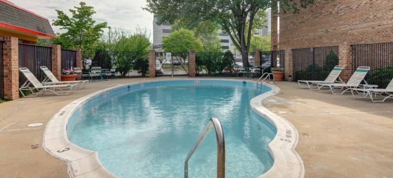 泰森角郊区工作室(Suburban Studios Tysons Corner)图片