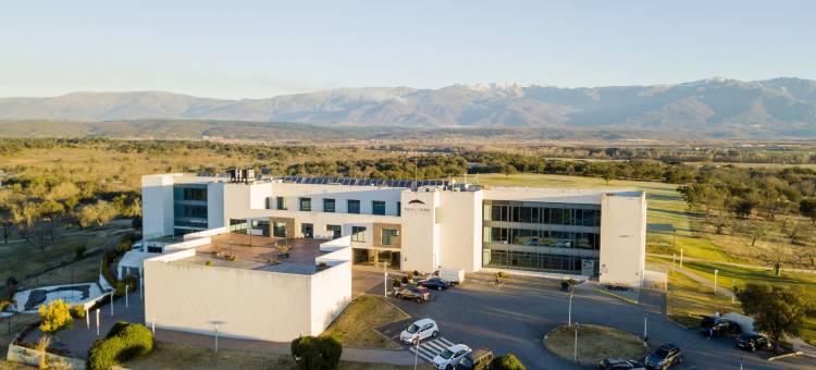 霍斯潘迪姆格雷多斯山谷酒店(Hospedium Hotel Valles de Gredos Golf)图片