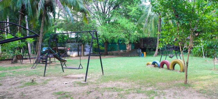 乌达瓦拉瓦维野生动物园大度假村(Grand Udawalawe Safari Resort)图片