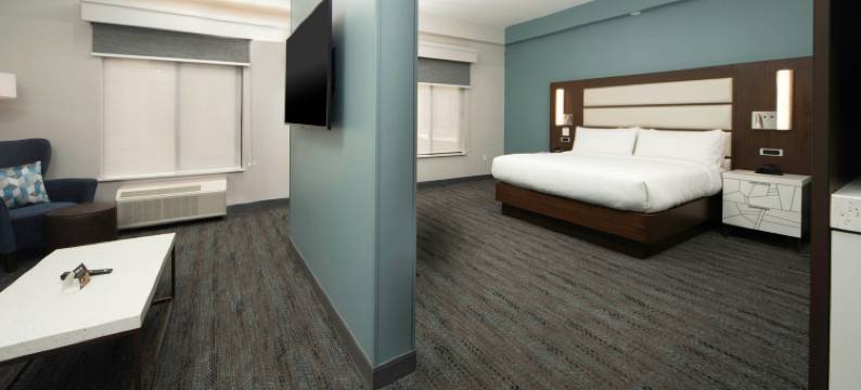 福朋喜来登费耶特维尔自由堡酒店(Four Points by Sheraton Fayetteville Fort Liberty)图片