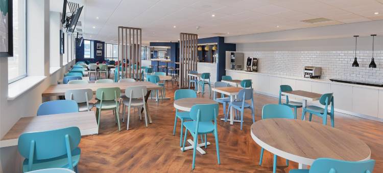 旅屋酒店-沃金市中心(Travelodge Woking Central)图片