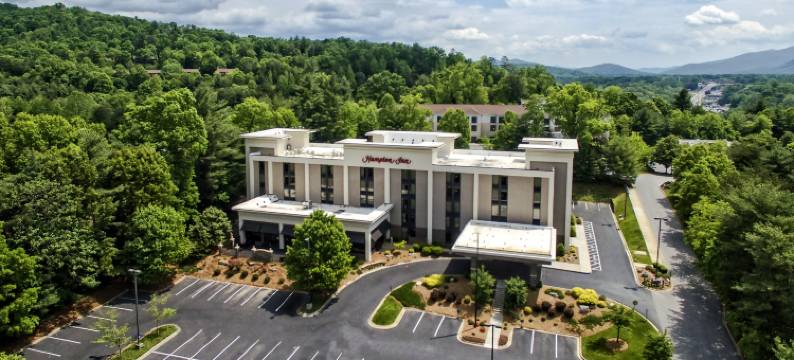 阿什维尔欢朋酒店-隧道路(Hampton Inn Asheville-I-240 Tunnel Rd.)图片
