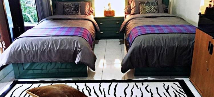 5BR Holiday Villa at Puncak Cipanas图片