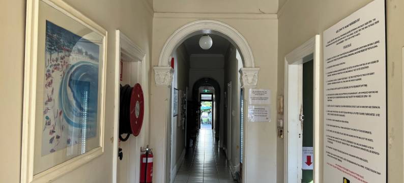 曼利邦克酒店(Manly Bunkhouse)图片