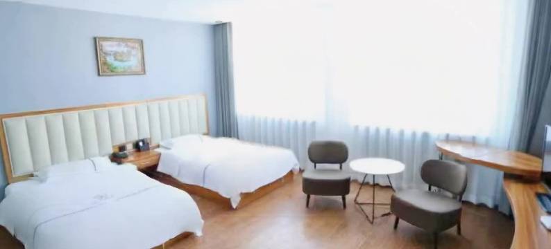 悦家轻奢酒店图片