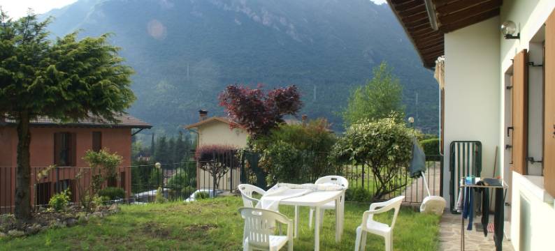 Holiday Home in Lombardy by Lake Idro图片