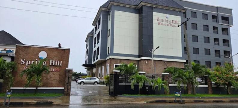 SpringHill Hotel & Suites图片