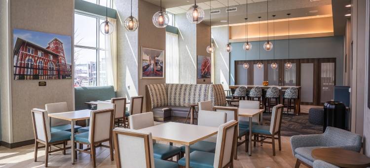 伊利湾/汉普顿酒店及套房(Hampton Inn & Suites Erie/Bayfront)图片