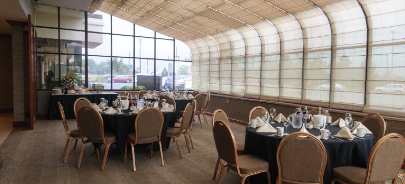 Holiday Inn 纽约普莱恩维尤的长岛(Holiday Inn PLAINVIEW-LONG ISLAND by IHG)图片