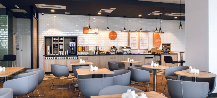 热舒夫机场智选假日酒店(Holiday Inn Express RZESZOW AIRPORT by IHG)图片