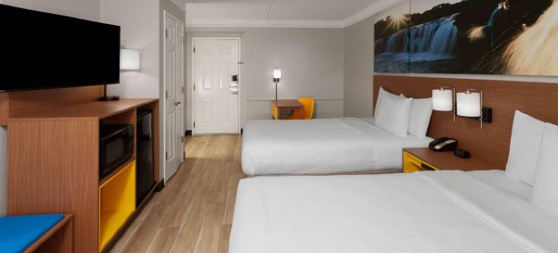 阿灵顿高地戴斯套房酒店(Days Inn & Suites by Wyndham Arlington Heights)图片