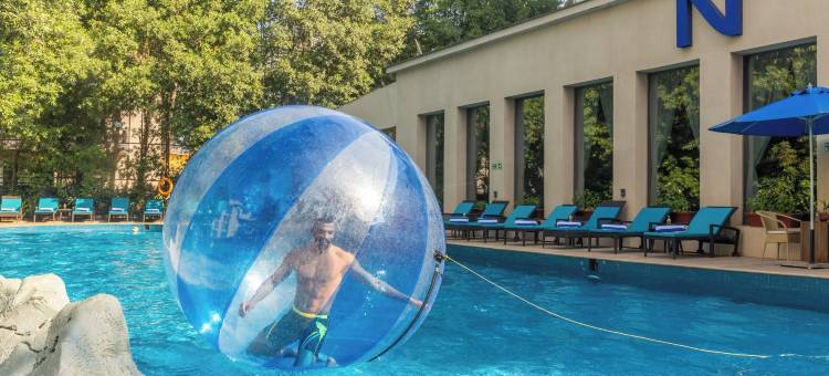 果阿坎多利姆诺富特酒店(Novotel Goa Candolim)图片