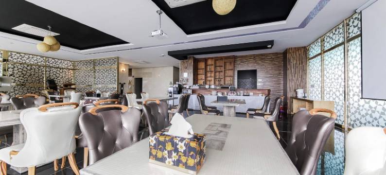 康瀚酒店(Khan Hotel)图片