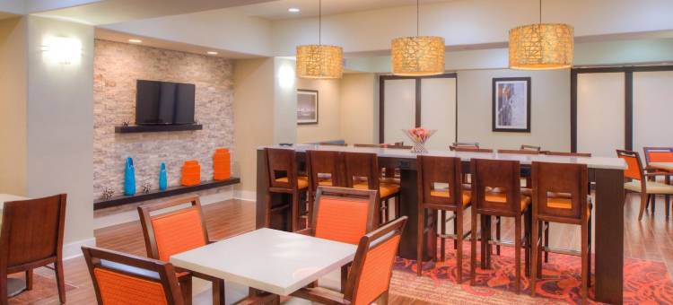 德纳姆斯普林斯希尔顿欢朋酒店(Hampton Inn Baton Rouge - Denham Springs)图片