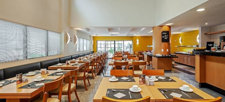 古里提巴 XV 号大道斯里姆酒店(Slim Curitiba Alto da XV)图片