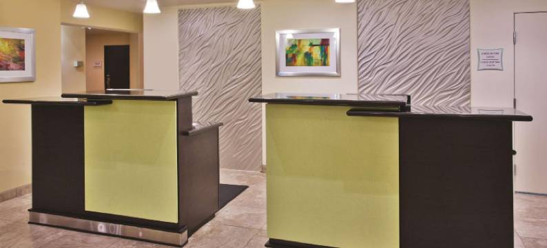 里德公园拉昆塔旅馆及套房(Spark by Hilton Tucson Reid Park)图片