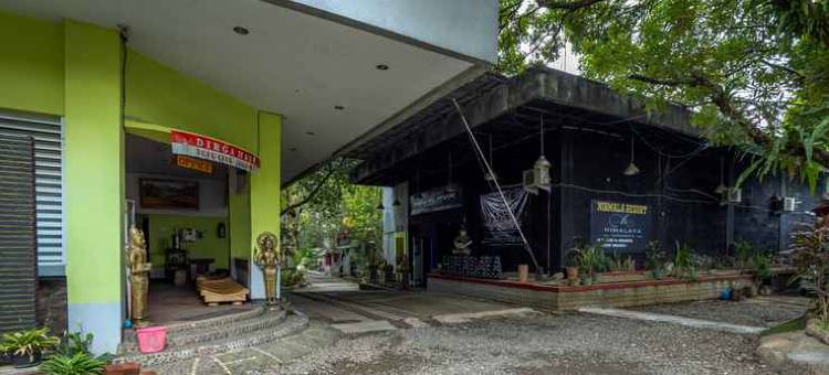 红门Plus酒店-近茂物巴鲁加兰(RedDoorz Plus Near Jalan Baru Bogor)图片