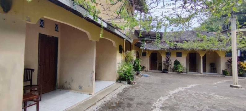 OYO 95108 纳雷斯瓦里民宿伊斯兰旅馆(OYO 95108 Nareswari Homestay Syariah)图片