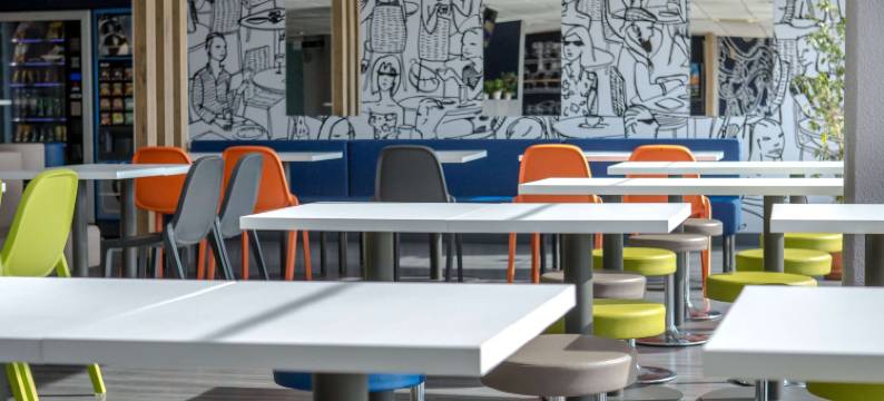 宜必思快捷裴吉斯圣拉斐尔中心与海滩酒店(Ibis Budget Fréjus Saint-Raphaël Centre et Plage)图片