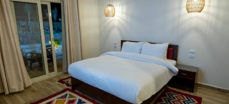 阿扎德西瓦酒店(Azad Siwa Hotel)图片