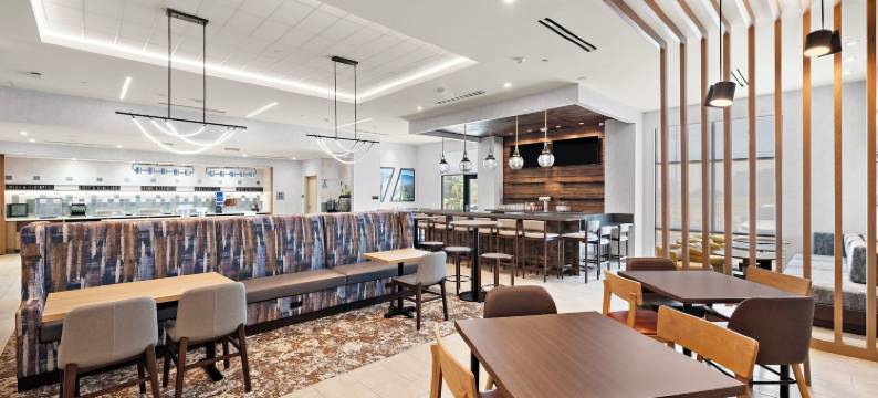 希尔顿欢朋酒店安大略机场(Hampton Inn by Hilton Ontario Airport)图片