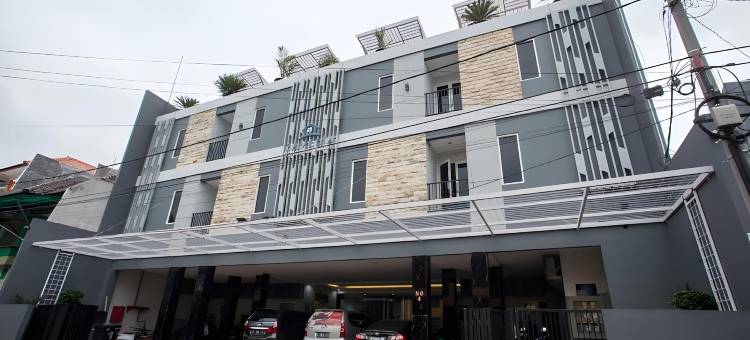 红多兹Plus酒店-近玛琅国立理工学院(RedDoorz Plus Near Politeknik Negeri Malang)图片