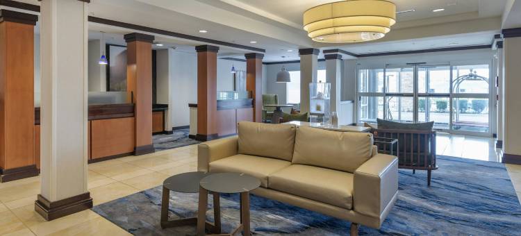 特克萨卡纳万枫酒店及套房(Fairfield Inn & Suites Texarkana)图片
