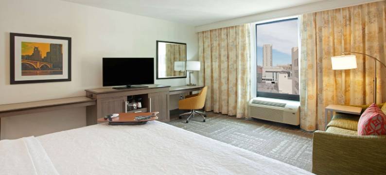 欢朋宾馆及套房酒店 - 明尼阿波利斯/市中心(Hampton Inn & Suites Minneapolis/Downtown)图片
