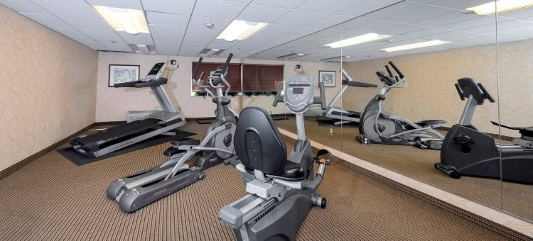 威尔明顿红顶套房酒店-纽卡斯尔(Red Roof Inn & Suites Wilmington - New Castle)图片