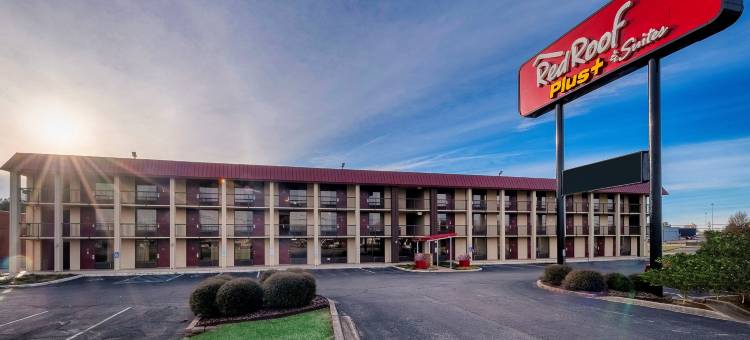 麦迪逊亨茨维尔红顶Plus酒店(Red Roof Plus+ Huntsville - Madison)图片