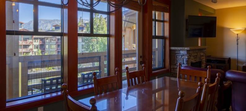 村庄小屋酒店(The Village Lodge)图片