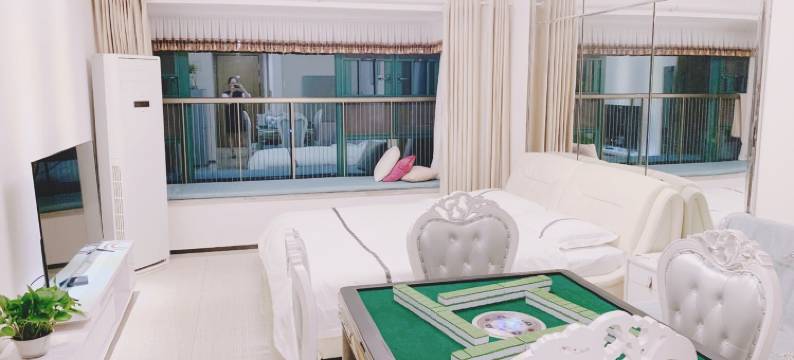 彩虹屋檐吾悦广场松雅湖温馨民宿(特立东路2号分店)图片