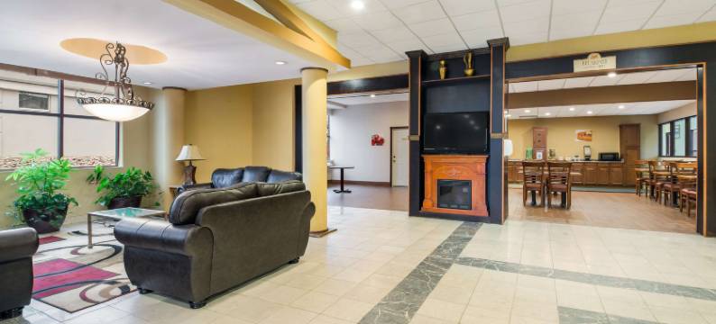 郊区长住酒店(Suburban Studios Buffalo Airport)图片