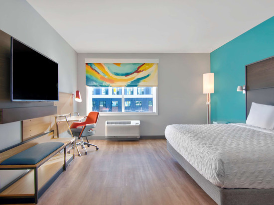 Tru by Hilton Ashburn One Loudoun