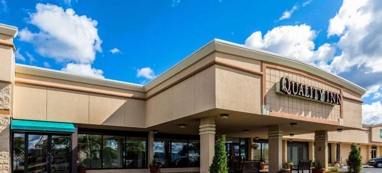 品质酒店大学(Quality Inn University Lansing)图片