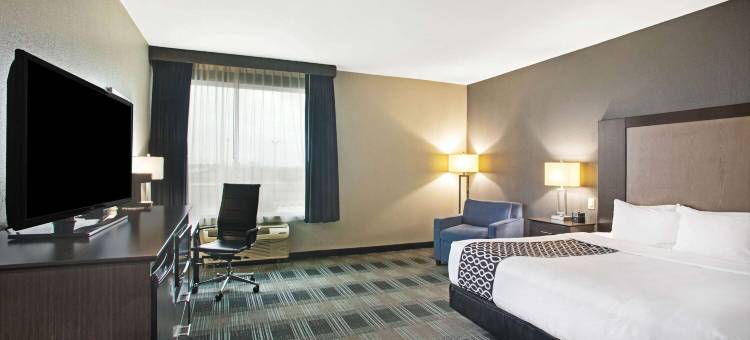维多利亚南拉昆塔温德姆套房酒店(La Quinta Inn & Suites by Wyndham Victoria - South)图片