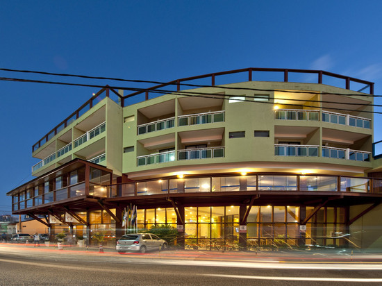 纳塔尔海滩酒店