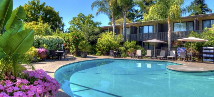 黛娜花园酒店(Dinah's Garden Hotel)图片