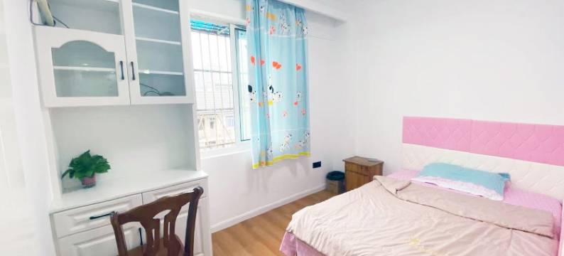 大行宫两居室公寓(三条巷分店)图片