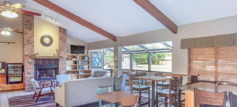 圣皮特美吟温德姆酒店(AmericInn by Wyndham St. Peter)图片