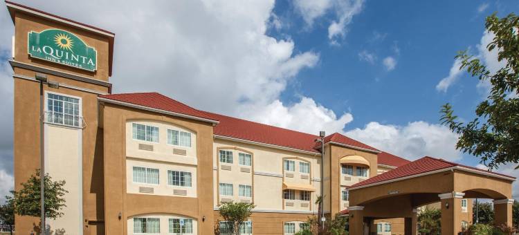 凯尔南奥斯汀拉昆塔温德姆套房酒店(La Quinta Inn & Suites by Wyndham Kyle - Austin South)图片