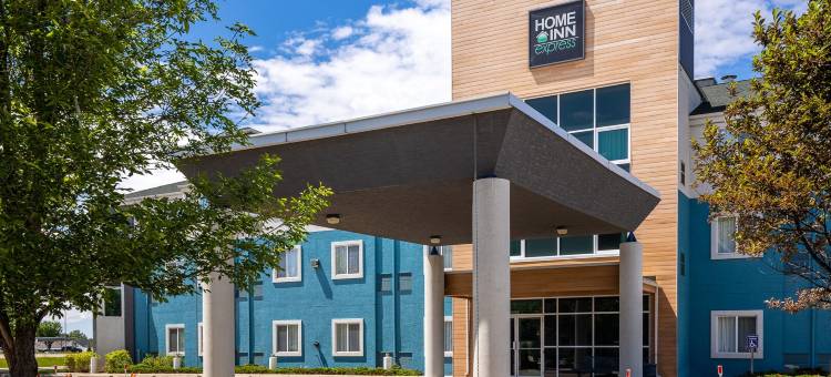 梅迪辛哈特普雷里克雷斯特洲际酒店(Prairie Crest Medicine Hat by IHG)图片