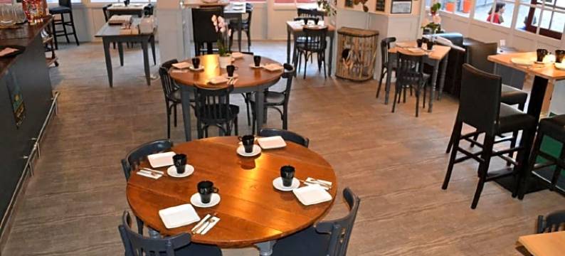 圣皮耶尔大门酒店(Hôtel la Porte Saint Pierre-Logis Hôtel Intra Muros RÉNOVÉ en 2026)图片