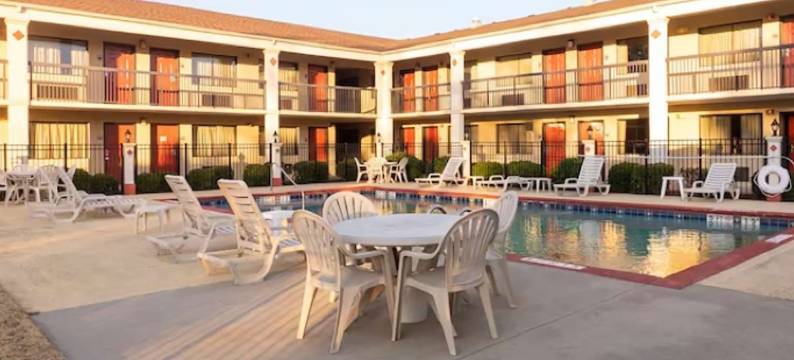 阿代尔斯维尔戴斯酒店(Days Inn by Wyndham Adairsville)图片