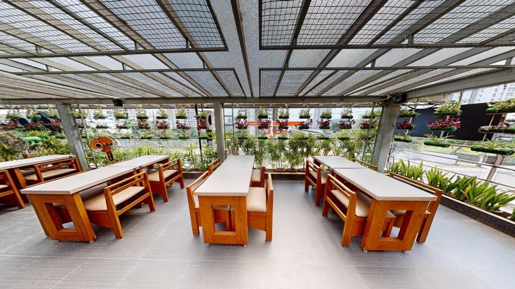 The Blooms CochinOver view