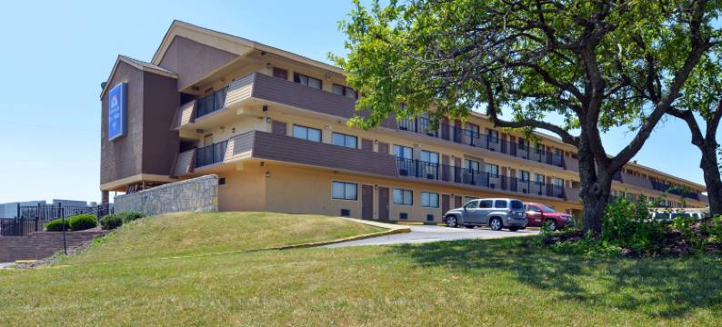 匹兹堡机场美洲最佳价值酒店(Americas Best Value Inn-Pittsburgh Airport)图片