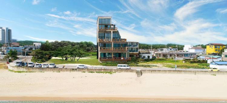 高城罗密特旅馆(Goseong Romiet Pension)图片