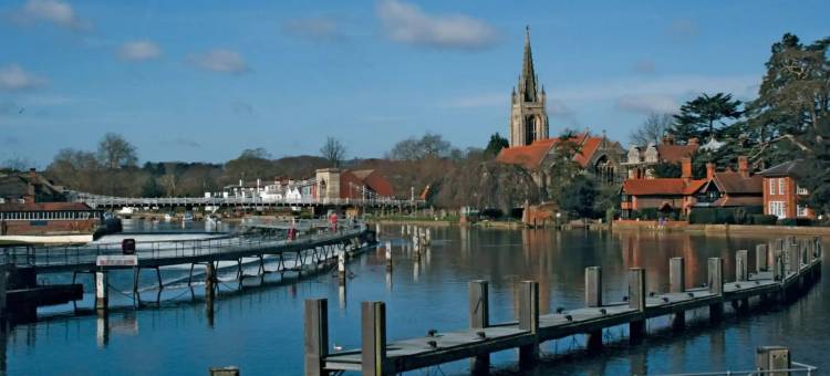 Holiday Inn 海维康M40，JCT。 4(Holiday Inn High Wycombe M40, Jct. 4)图片