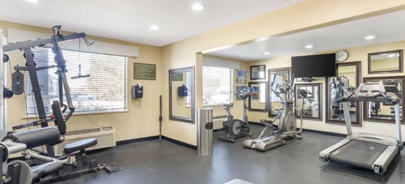 格伦维尤 - 芝加哥郊区贝斯特韦斯特套房酒店(Best Western Glenview Inn-Chicagoland Inn and Suites)图片